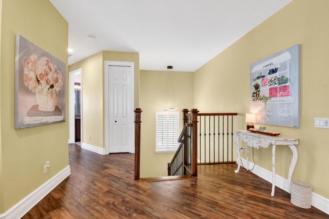 THE BRIDGES - Residential