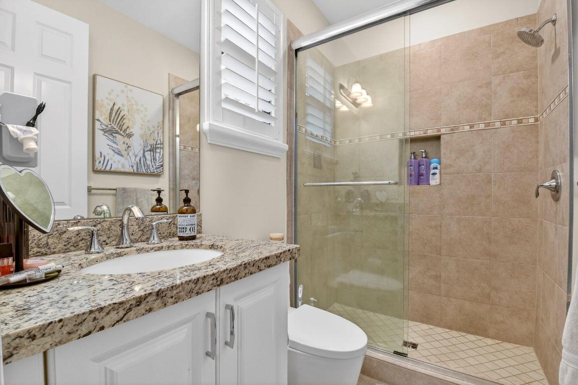 THE BRIDGES - Residential