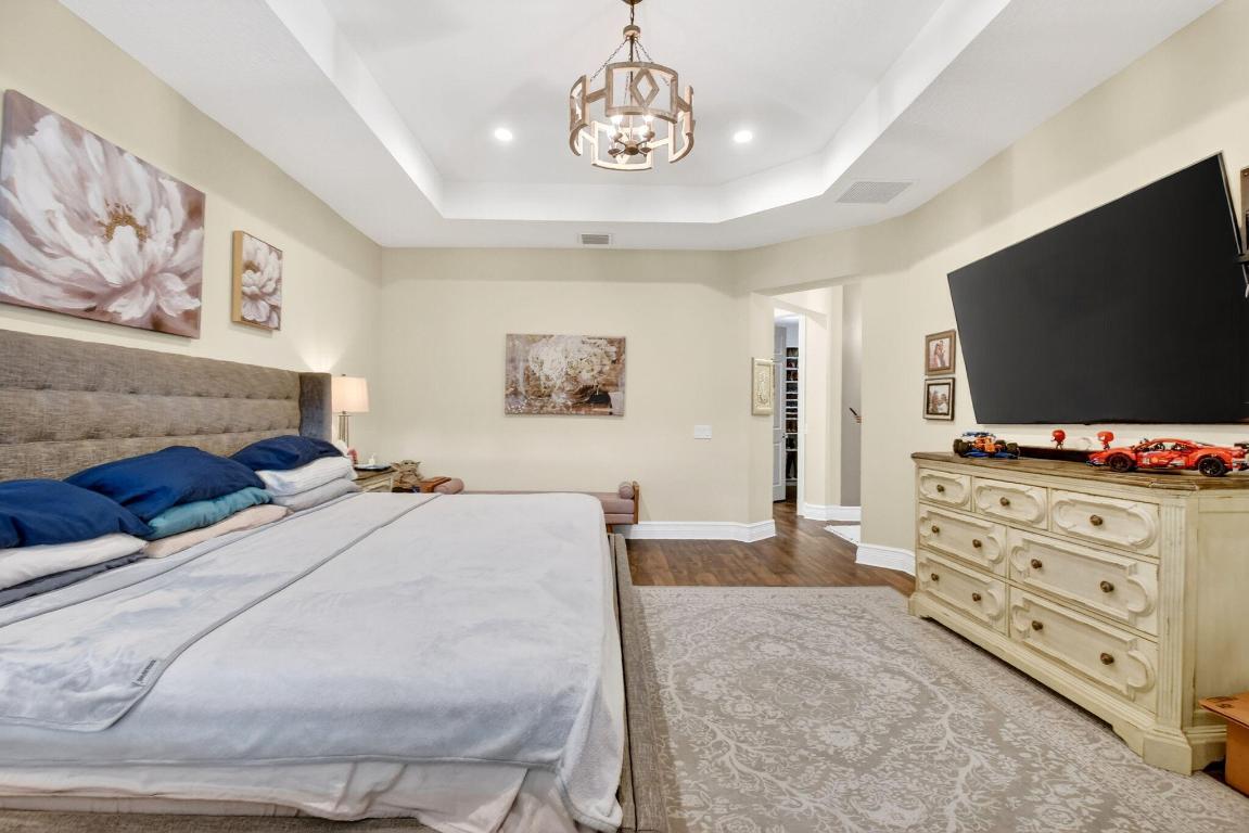 THE BRIDGES - Residential