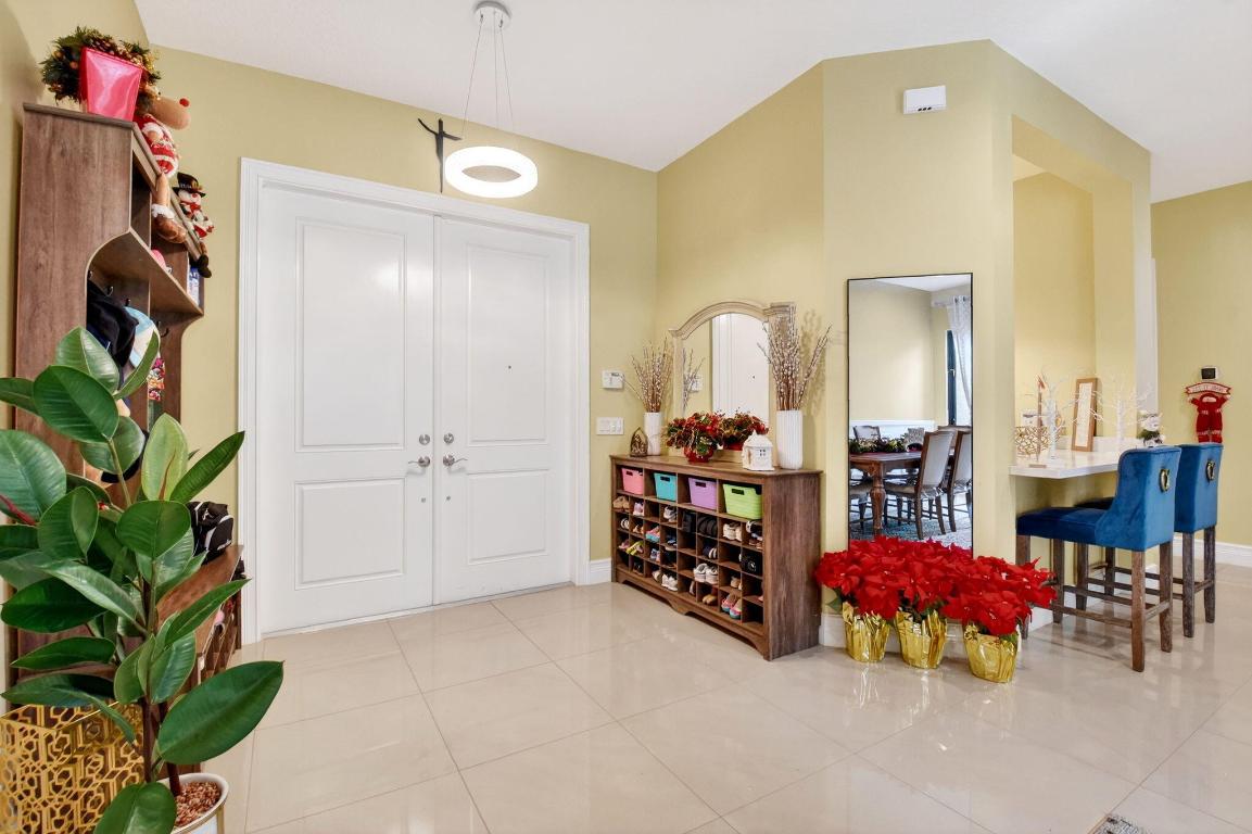 THE BRIDGES - Residential