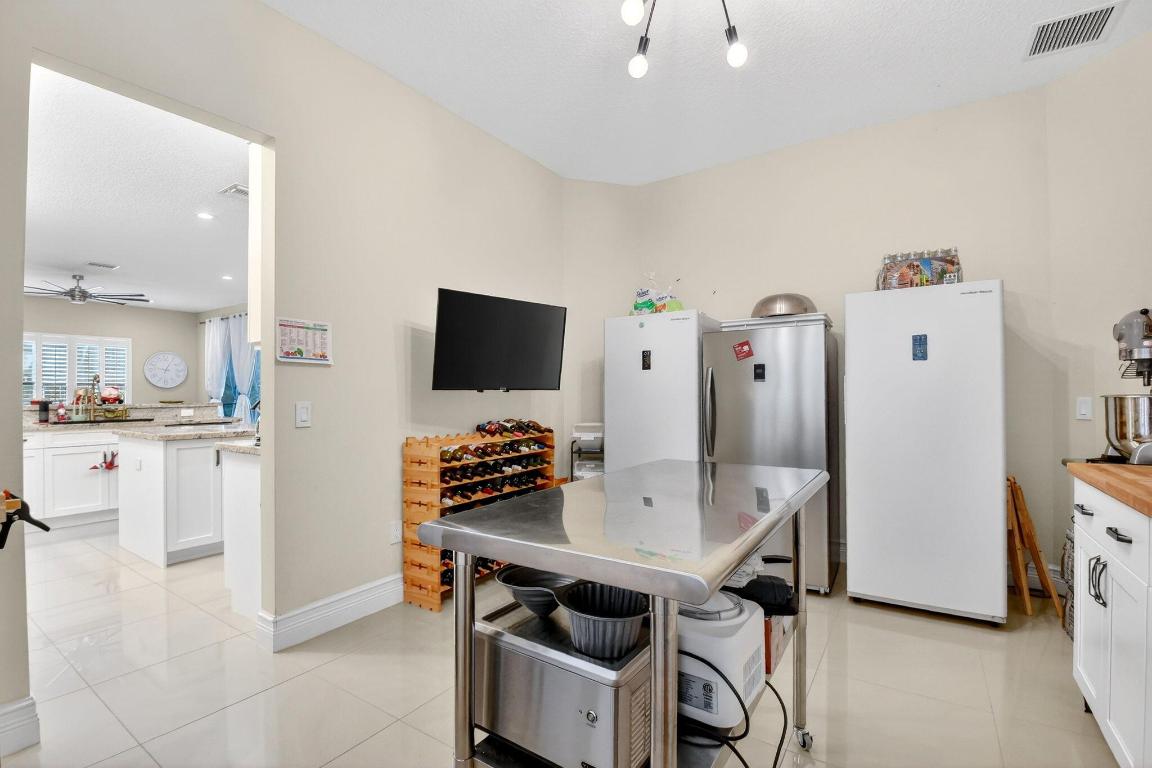 THE BRIDGES - Residential