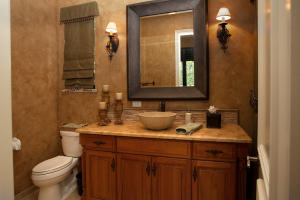 RIVERSIDE ON THE LOXAHATC - Residential