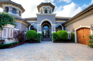 RIVERSIDE ON THE LOXAHATC - Residential