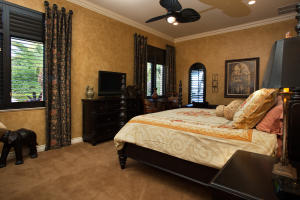 RIVERSIDE ON THE LOXAHATC - Residential