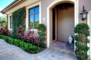 RIVERSIDE ON THE LOXAHATC - Residential