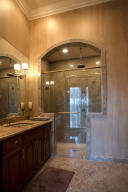 RIVERSIDE ON THE LOXAHATC - Residential