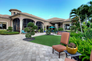 RIVERSIDE ON THE LOXAHATC - Residential