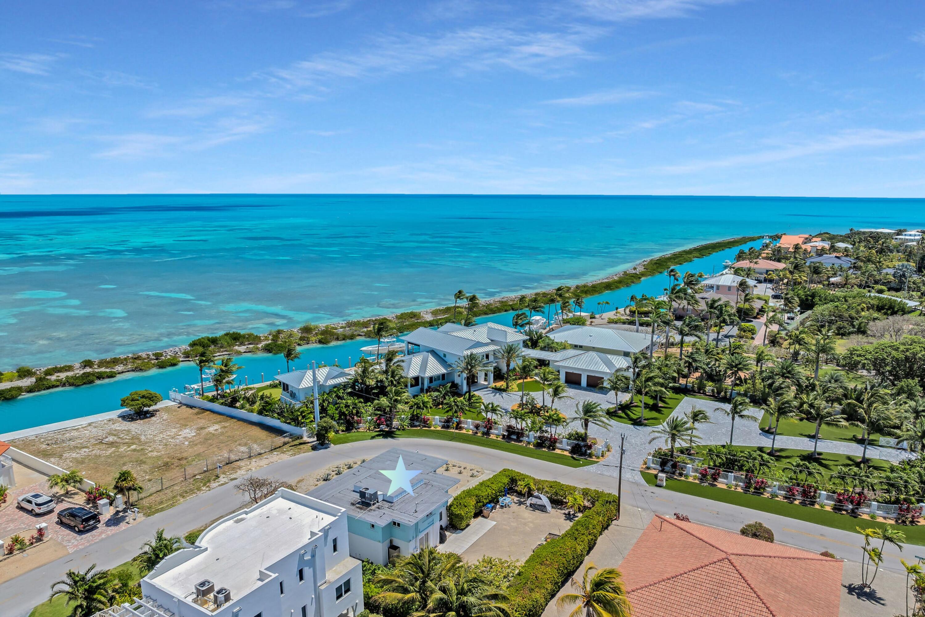 YACHT CLUB ISLAND - Residential
