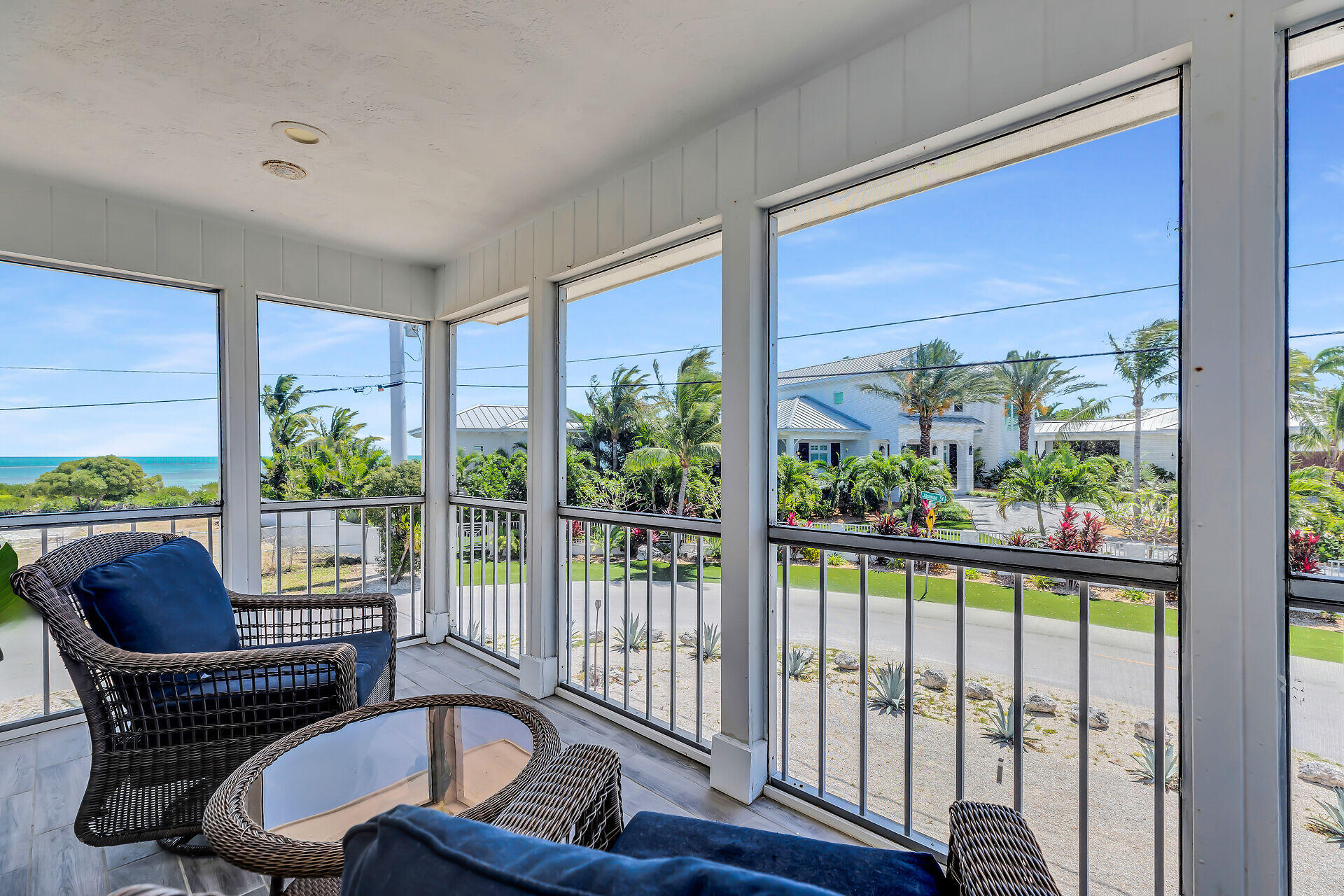 YACHT CLUB ISLAND - Residential