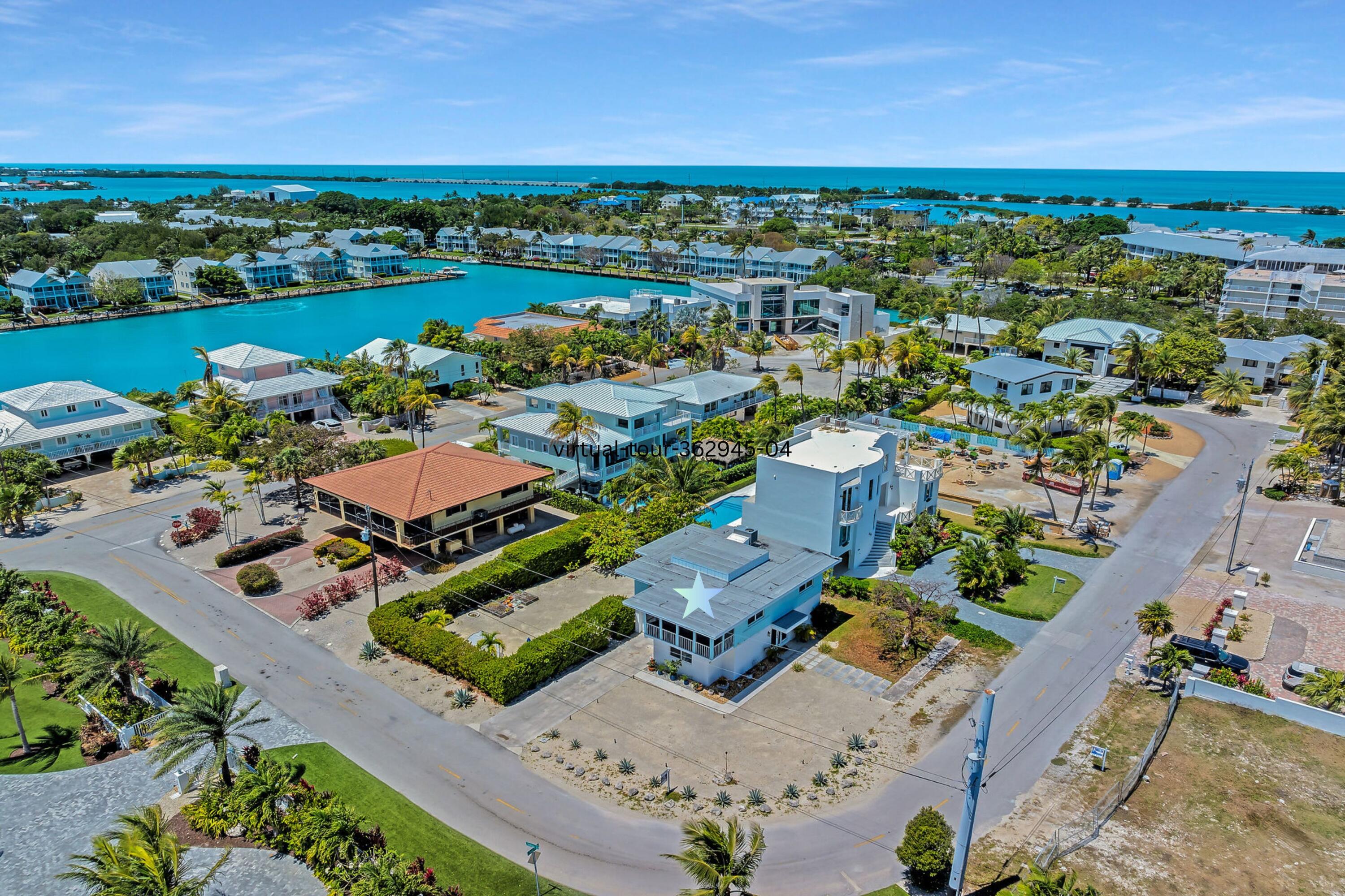 YACHT CLUB ISLAND - Residential