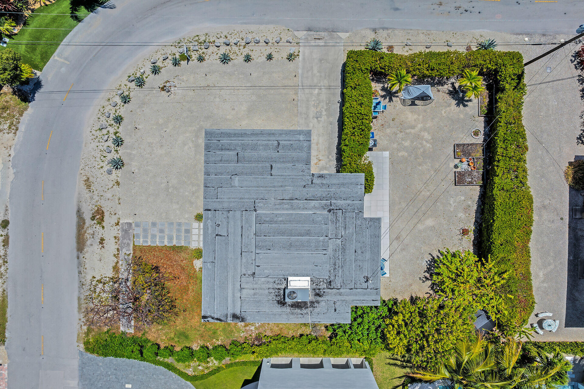 YACHT CLUB ISLAND - Residential