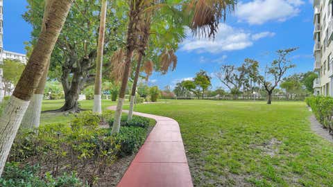 Tiny photo for 4400 Hillcrest Drive #719c, Hollywood, FL 33021 (MLS # B26050851)