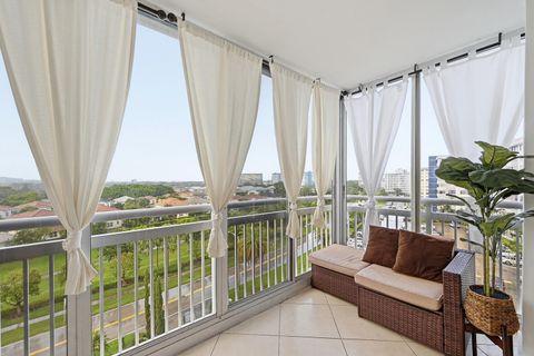 Tiny photo for 4400 Hillcrest Drive #719c, Hollywood, FL 33021 (MLS # B26050851)
