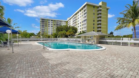 Tiny photo for 4400 Hillcrest Drive #719c, Hollywood, FL 33021 (MLS # B26050851)