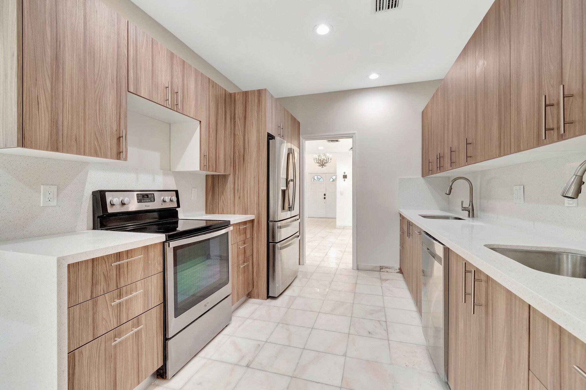 7810 Villa Nova Drive