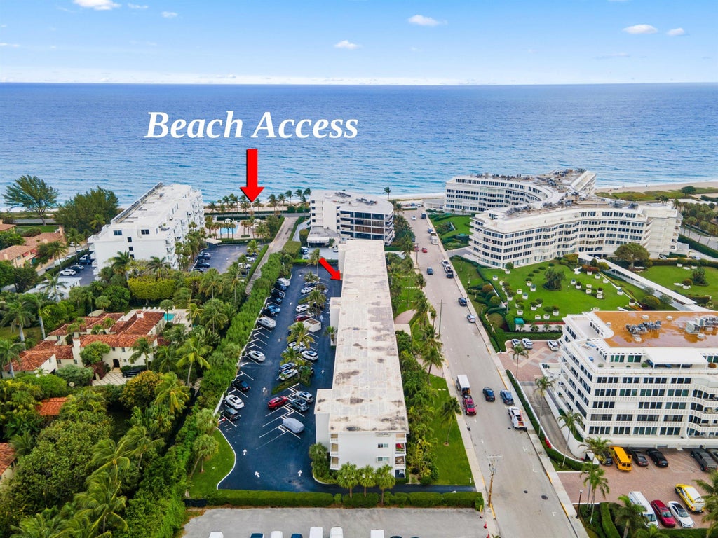 Photo of 139 Sunrise Avenue #205, Palm Beach, FL 33480 (MLS # B26082856)