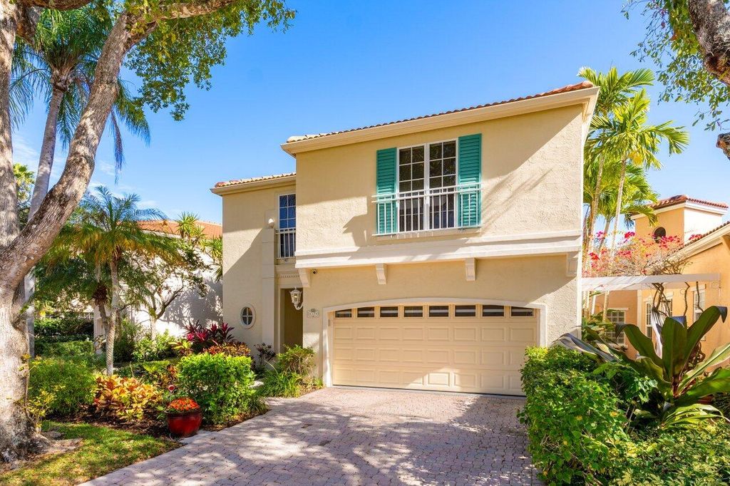 Photo of 17 Via Aurelia, Palm Beach Gardens, FL 33418 (MLS # R11127783)