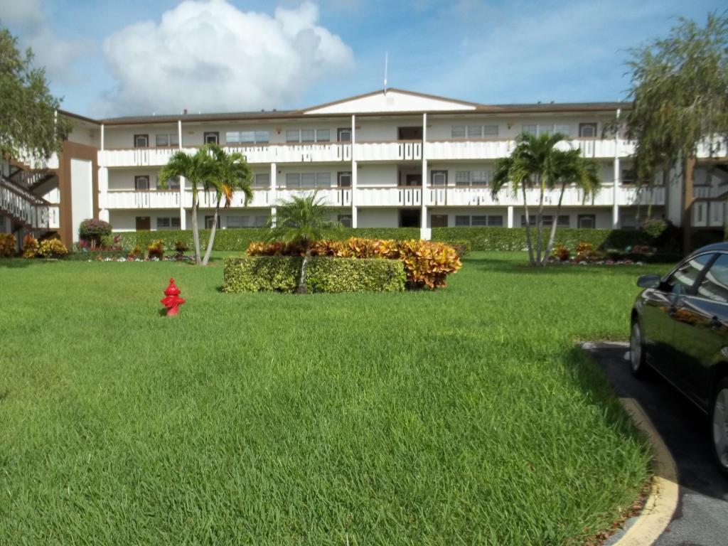 MANSFIELD AT CENTURY VILLAGE CONDO - Residential