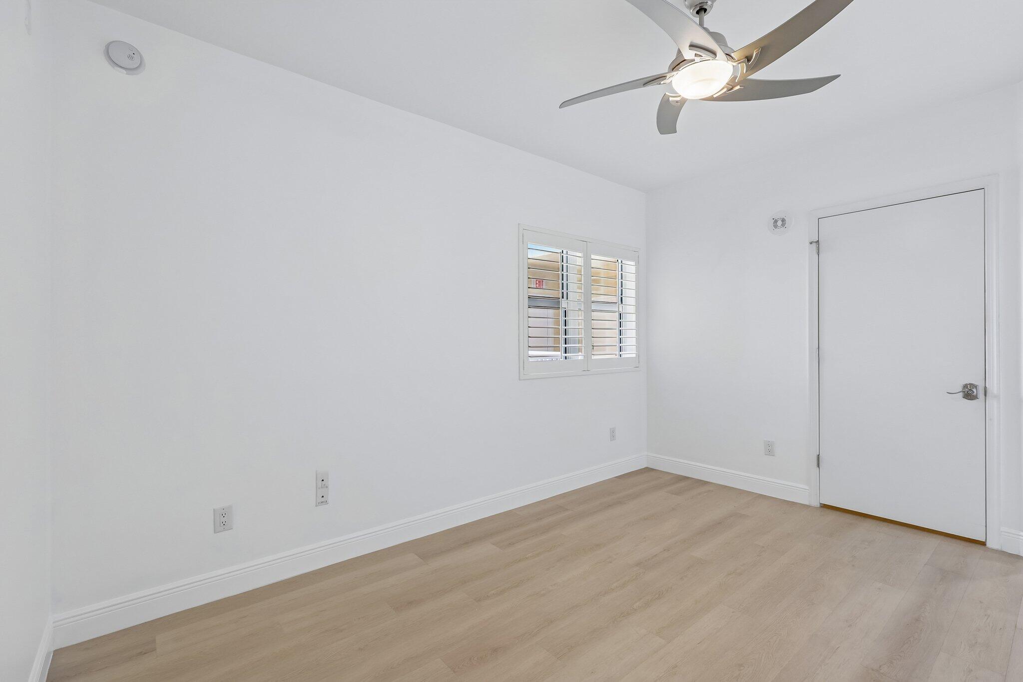MARINA GRANDE RIVIERA BEACH CONDOMINIUM - Residential