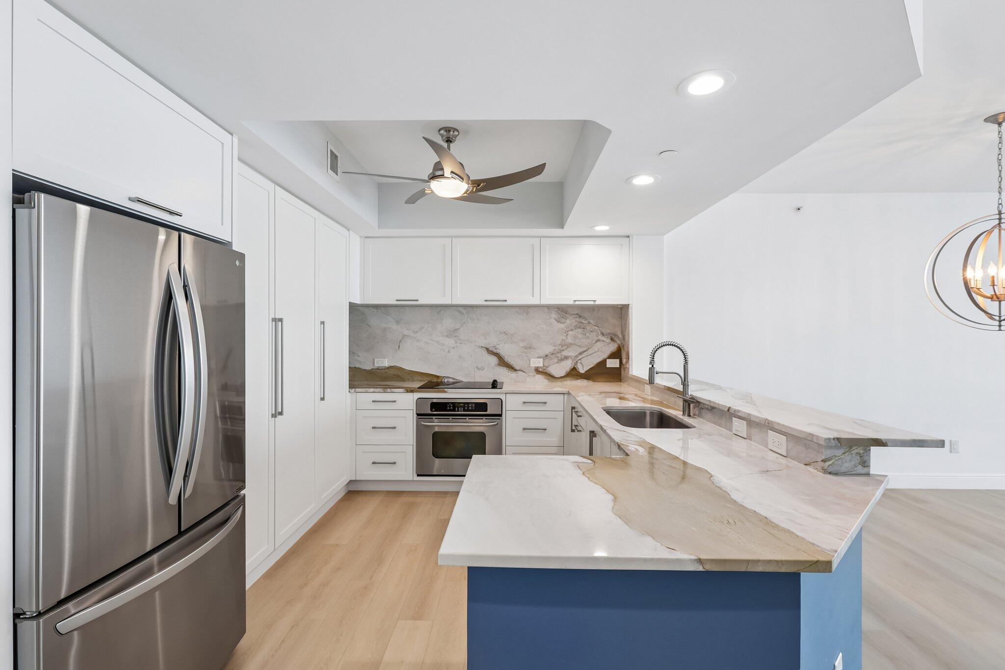 MARINA GRANDE RIVIERA BEACH CONDOMINIUM - Residential