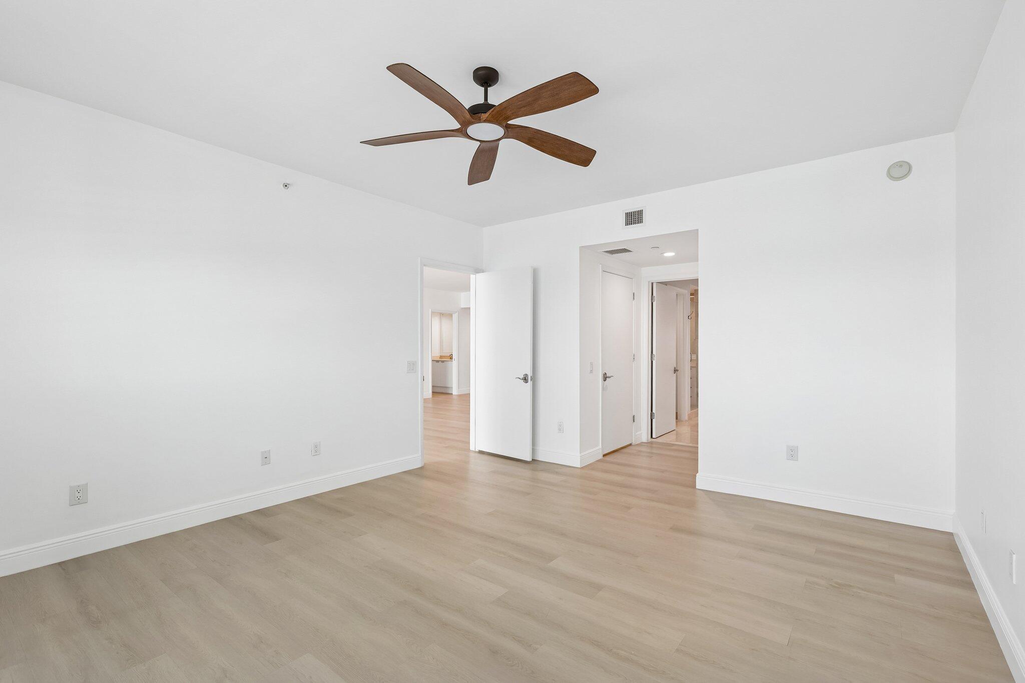 MARINA GRANDE RIVIERA BEACH CONDOMINIUM - Residential