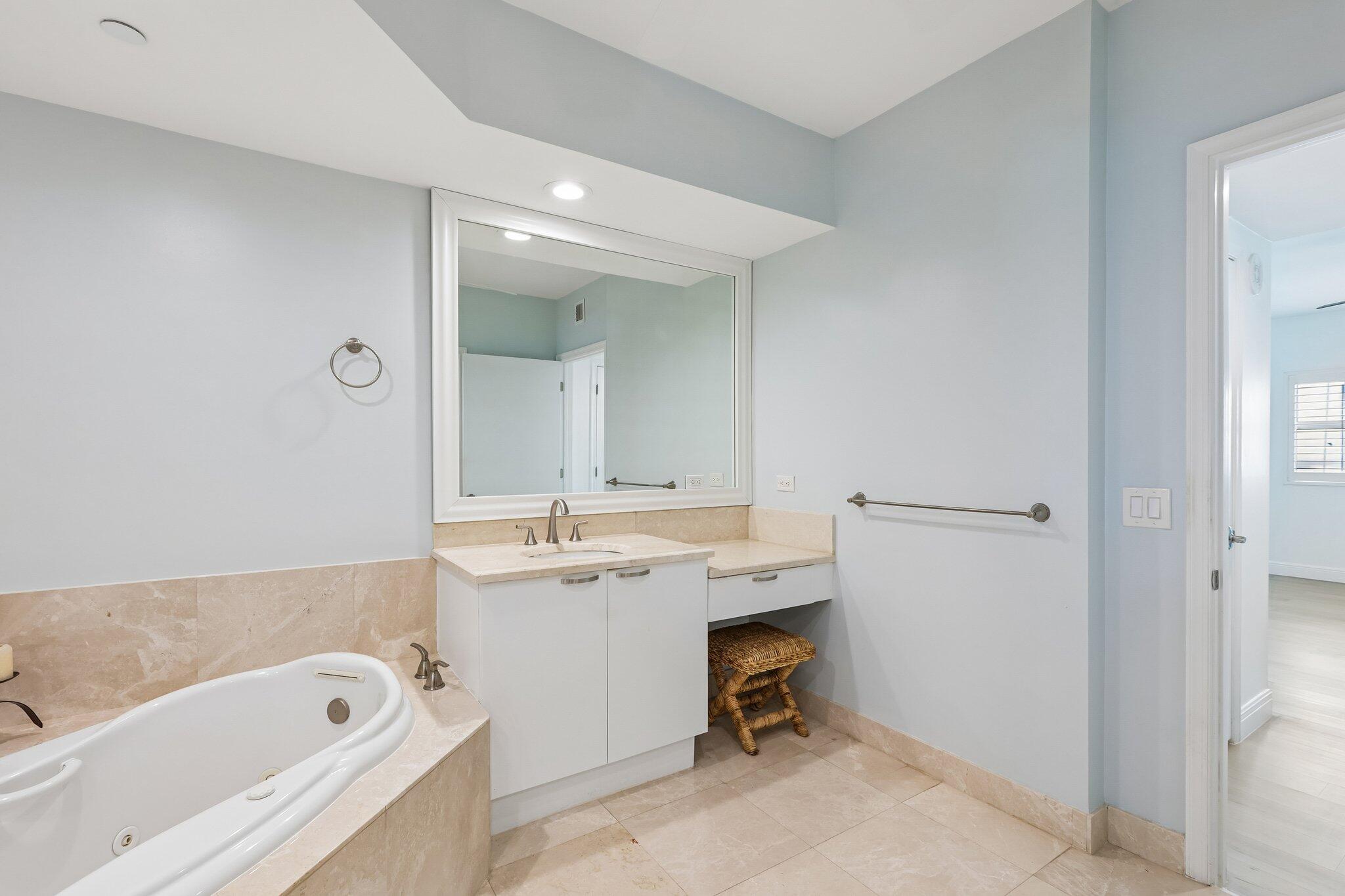 MARINA GRANDE RIVIERA BEACH CONDOMINIUM - Residential