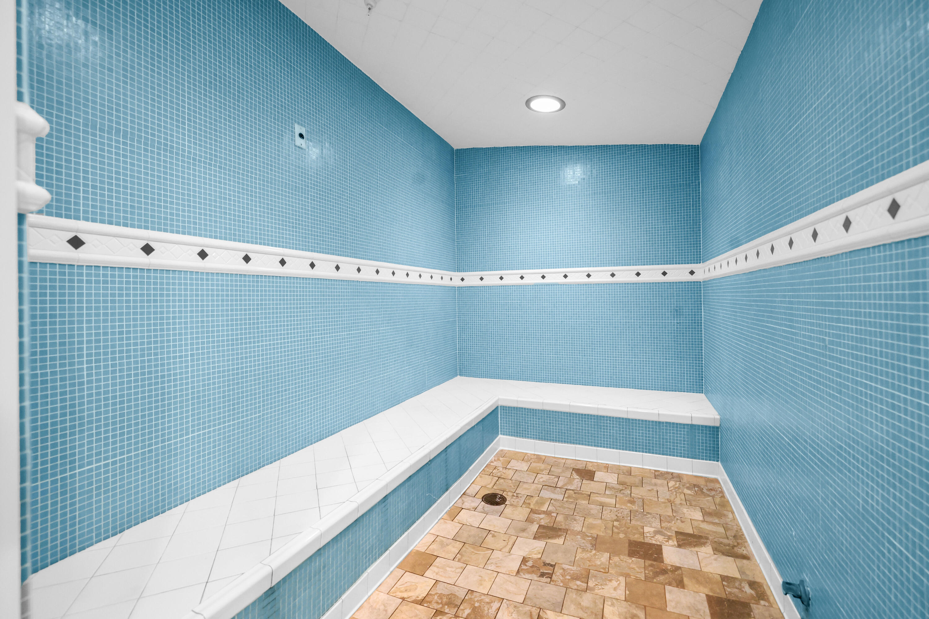 MARINA GRANDE RIVIERA BEACH CONDOMINIUM - Residential