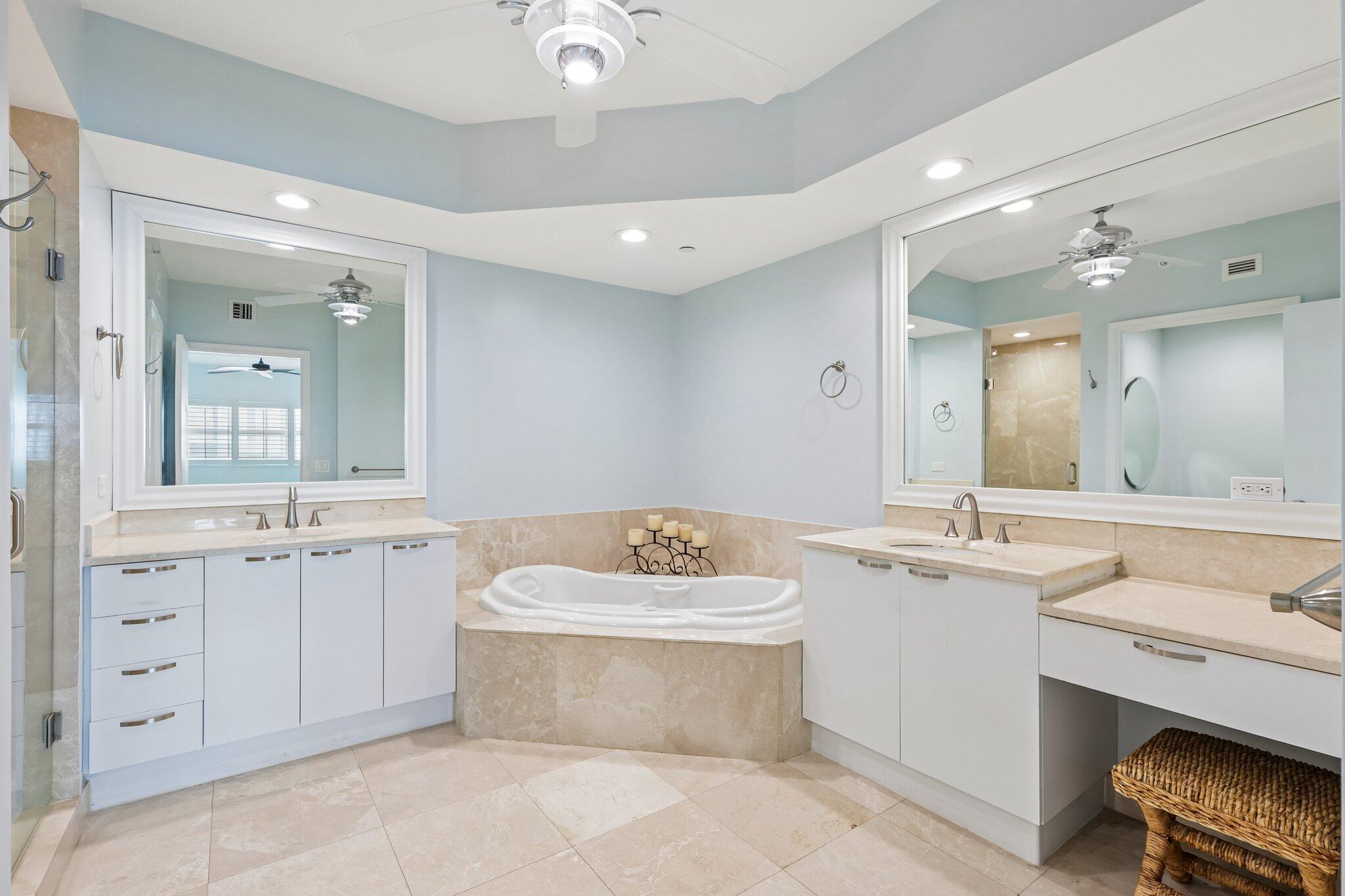 MARINA GRANDE RIVIERA BEACH CONDOMINIUM - Residential