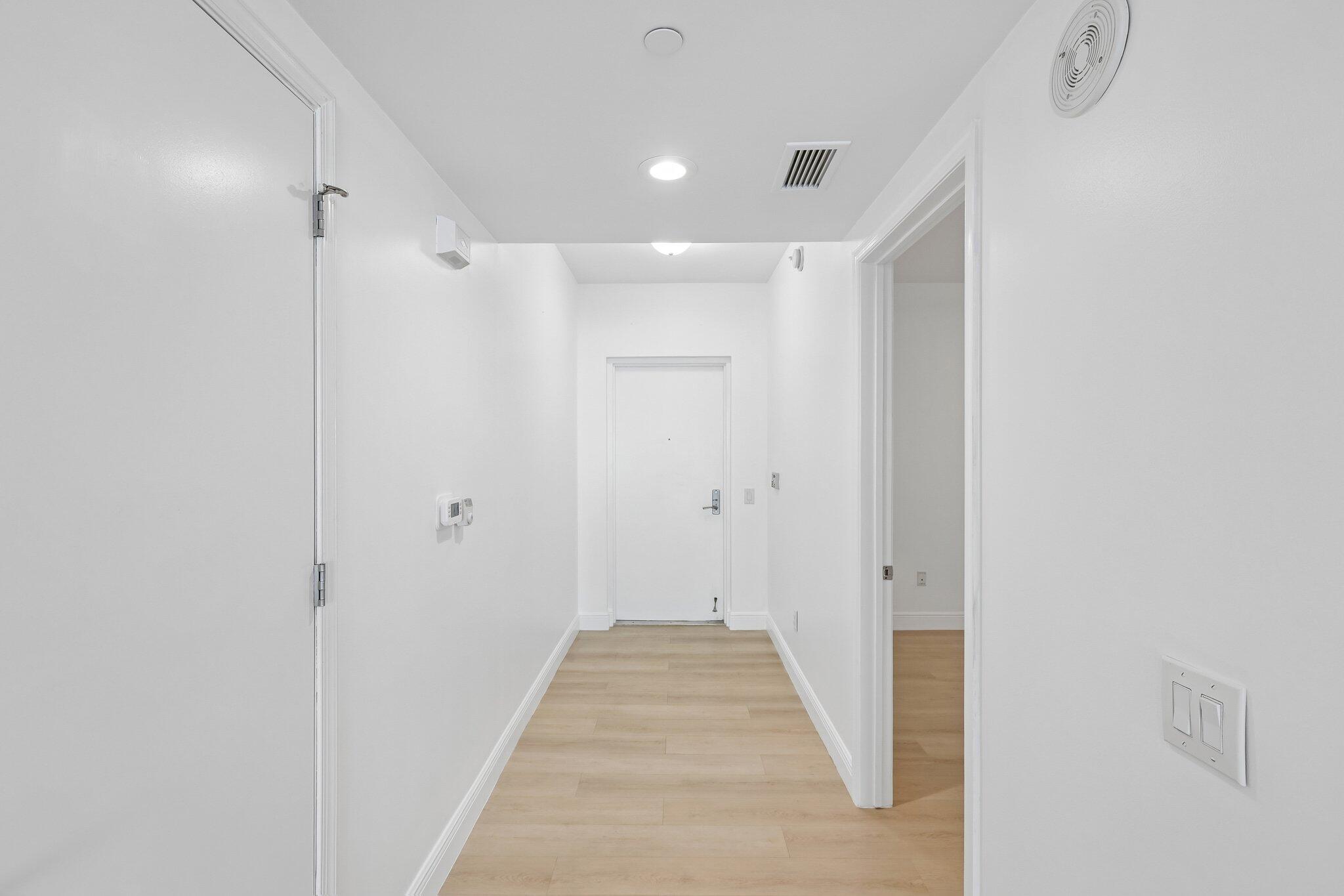 2650 Lake Shore Drive 1202