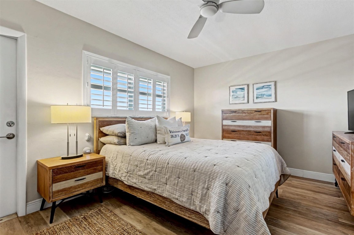 Hillsboro Mile tower - Residential