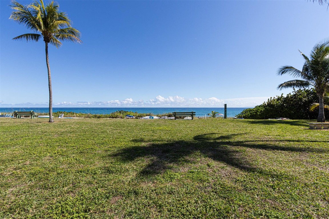 Hillsboro Mile tower - Residential