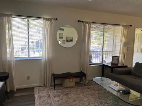512 Shady Pine Way Unit D-2, Greenacres, FL MLS: R11079232