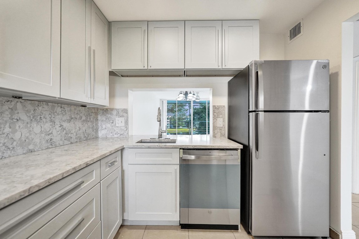 Poinciana - Residential Lease