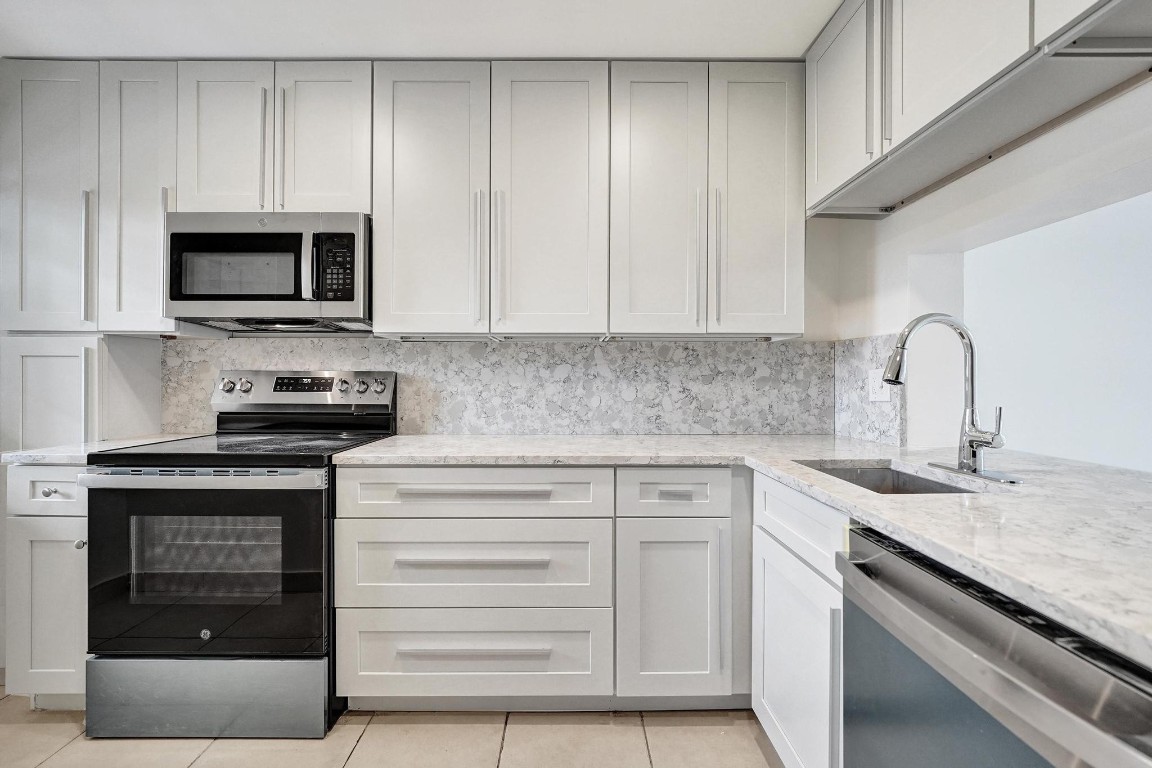 Poinciana - Residential Lease