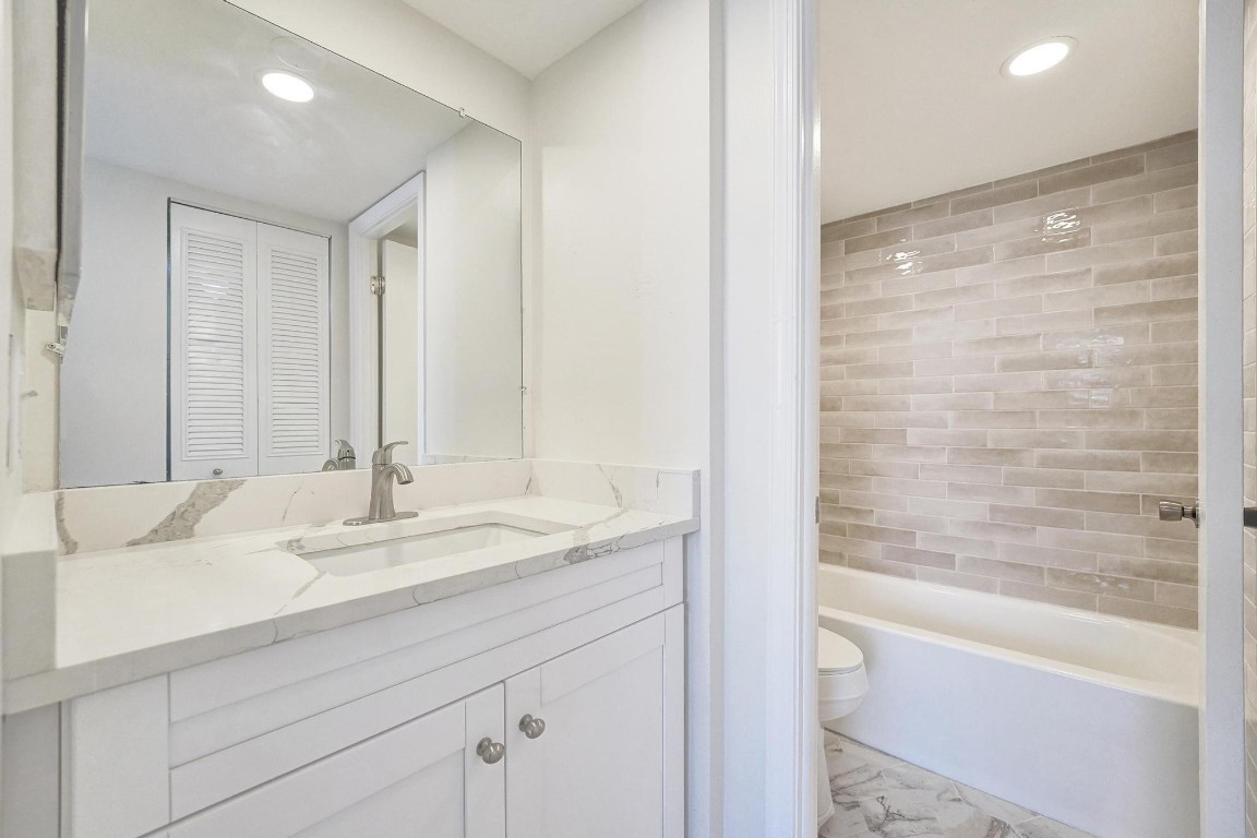 Poinciana - Residential Lease