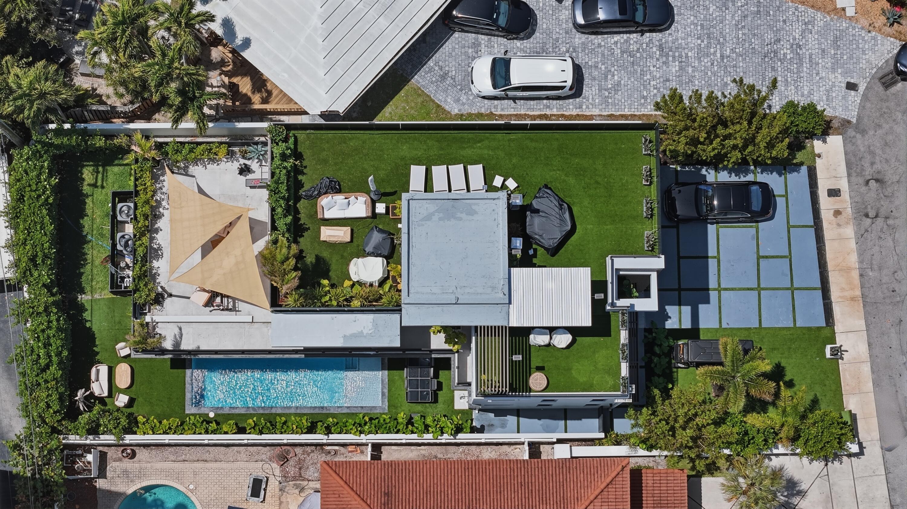 LAS OLAS BY THE SEA EXT - Residential