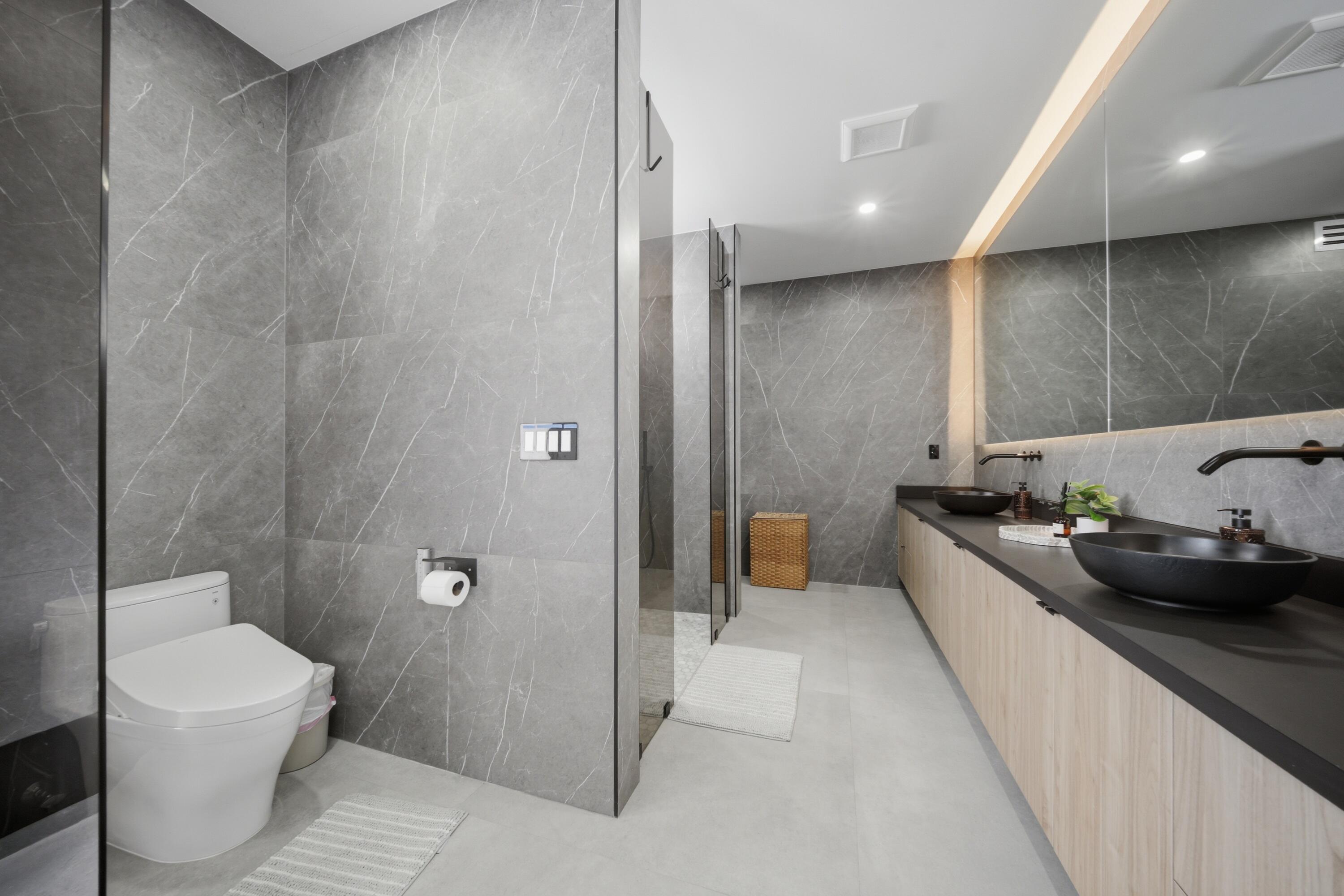 LAS OLAS BY THE SEA EXT - Residential