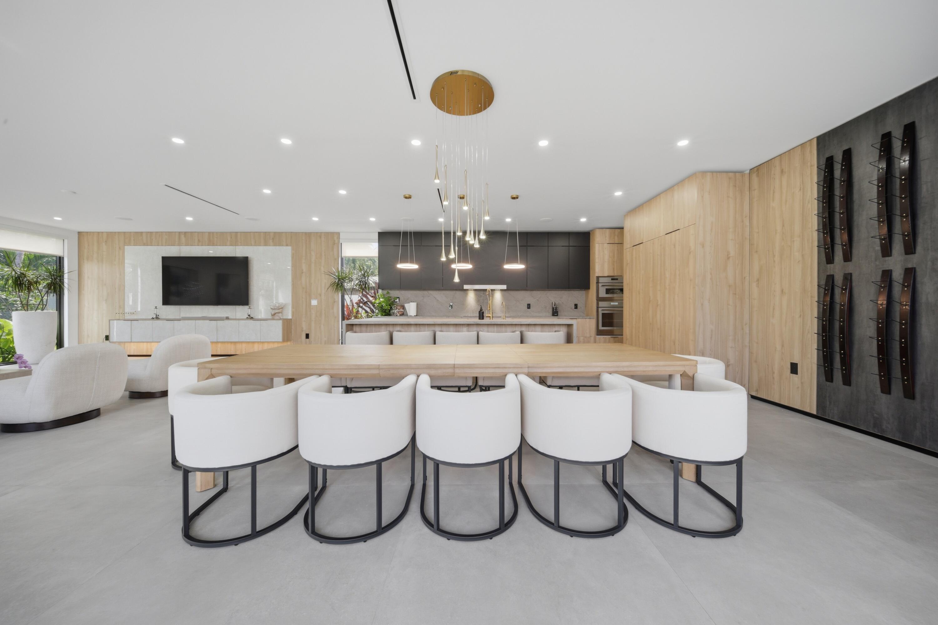 LAS OLAS BY THE SEA EXT - Residential