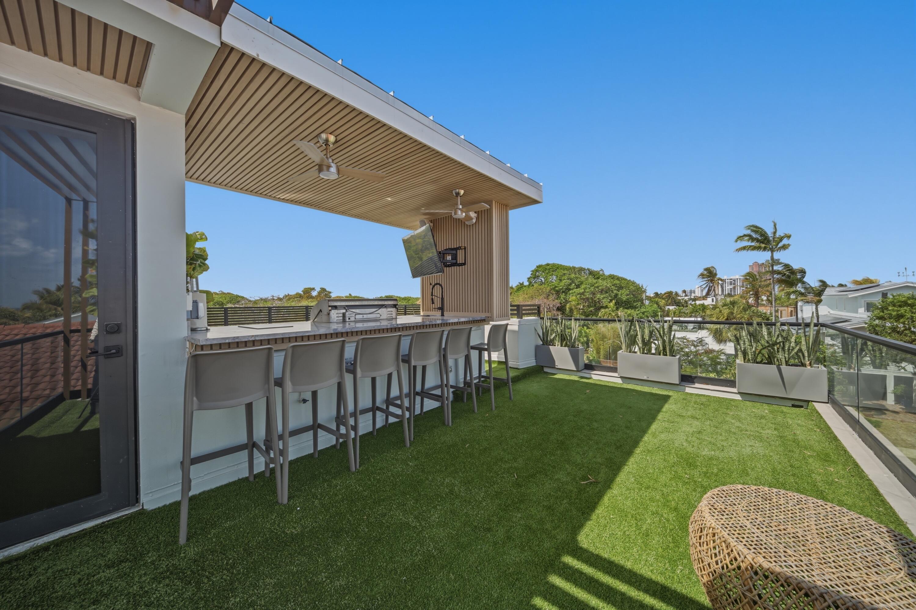 LAS OLAS BY THE SEA EXT - Residential