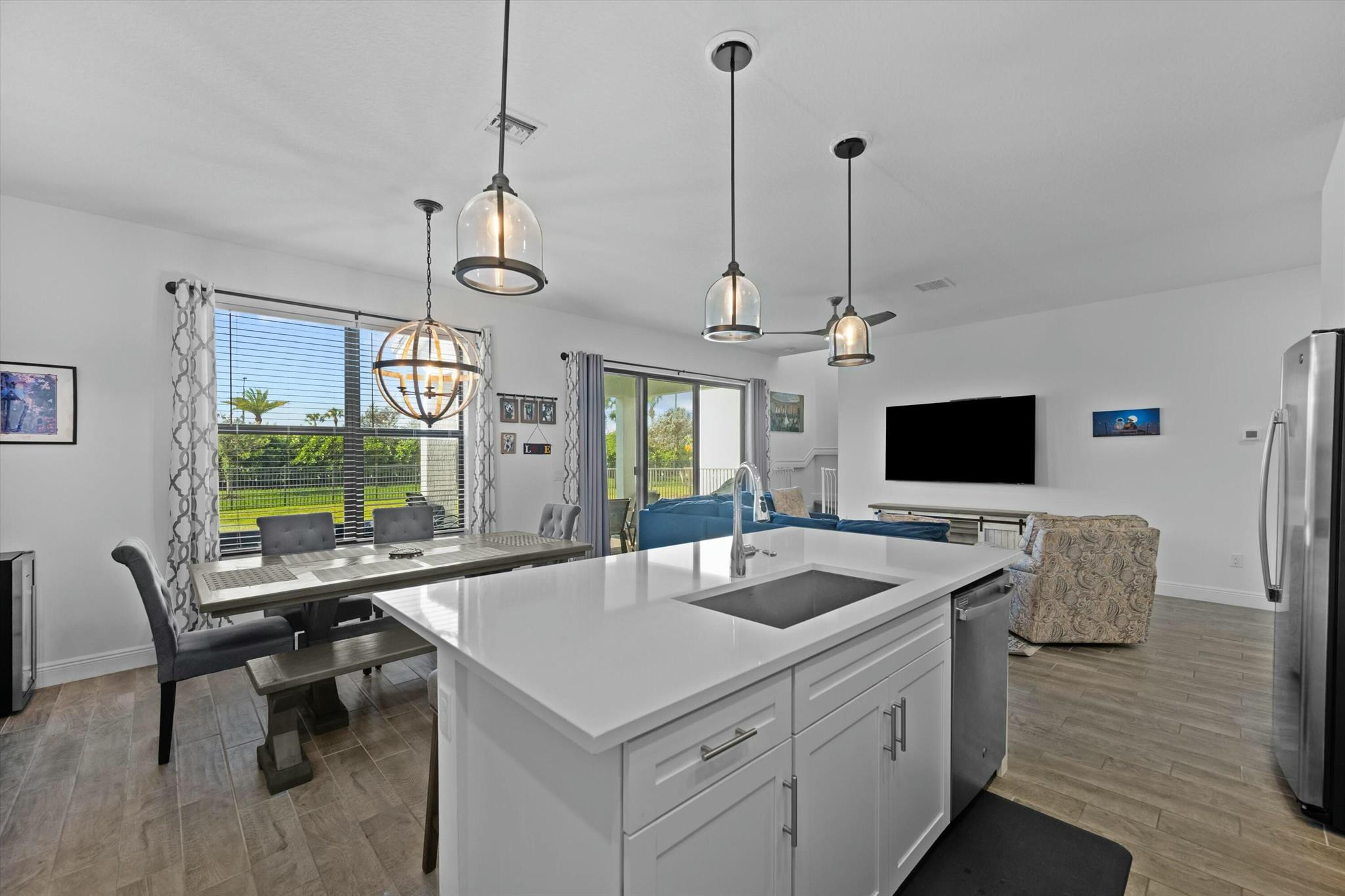SKY COVE - Residential