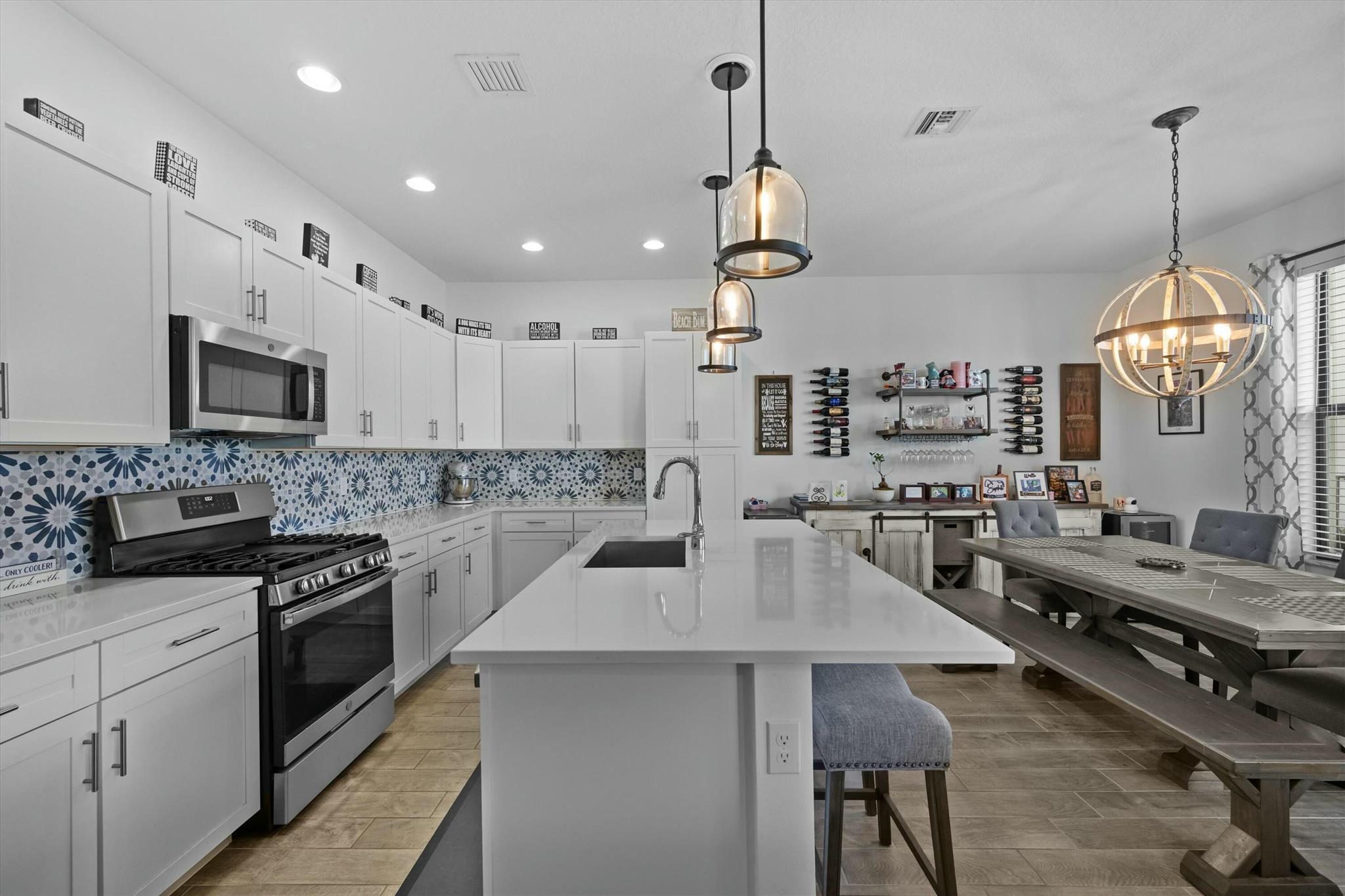 SKY COVE - Residential