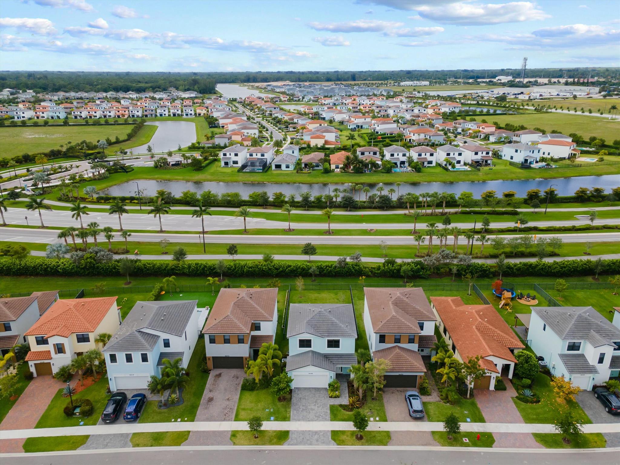 SKY COVE - Residential