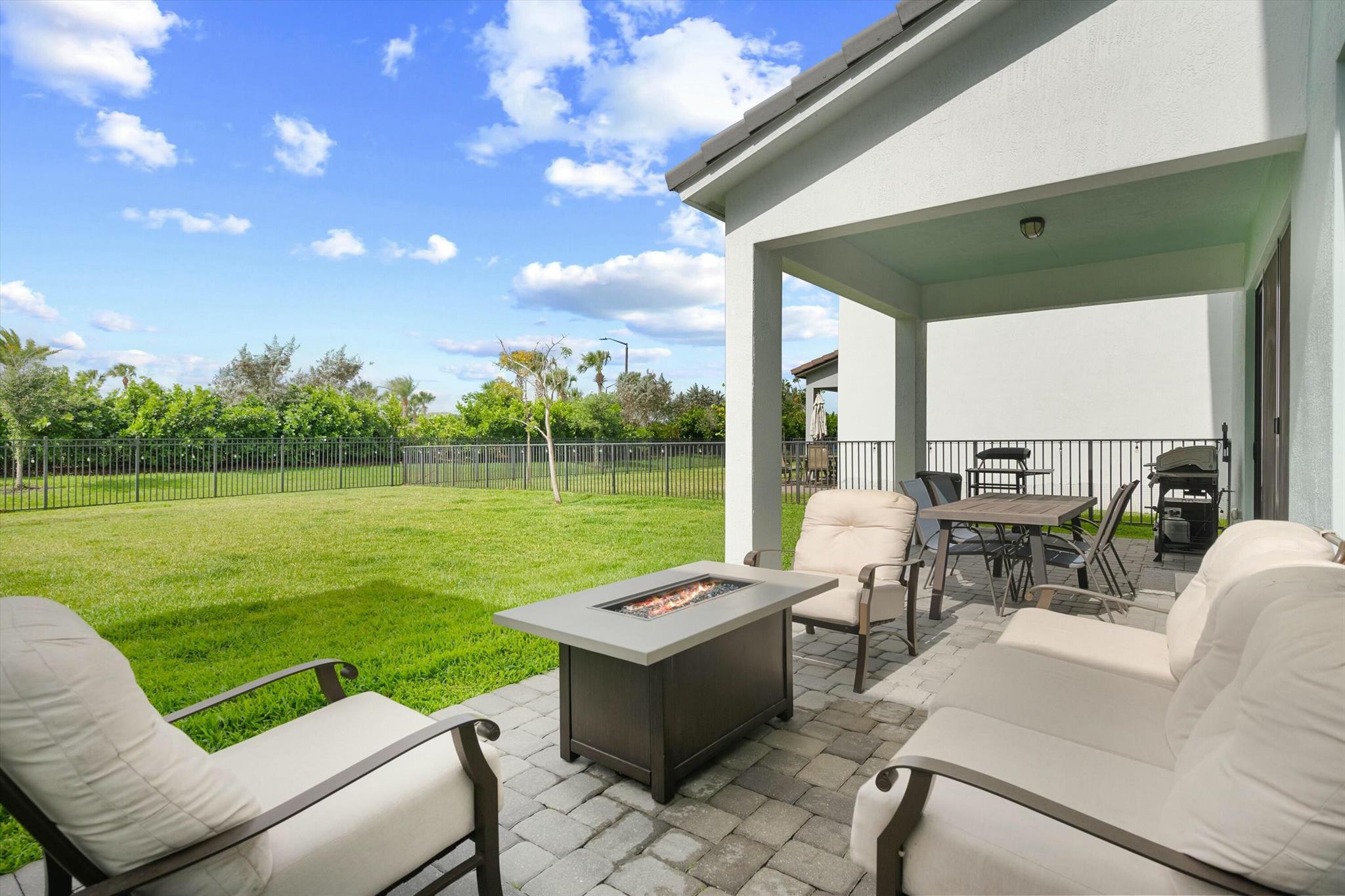 SKY COVE - Residential