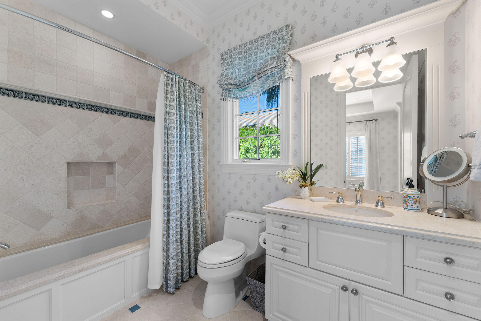 OLD PORT VILLAGE 2 - Residential