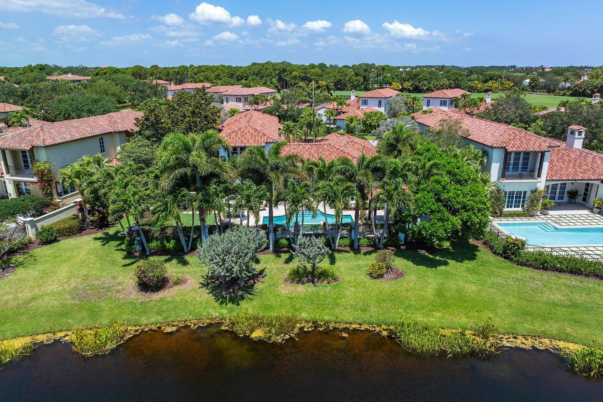 RITZ CARLTON GOLF CLUB & - Residential