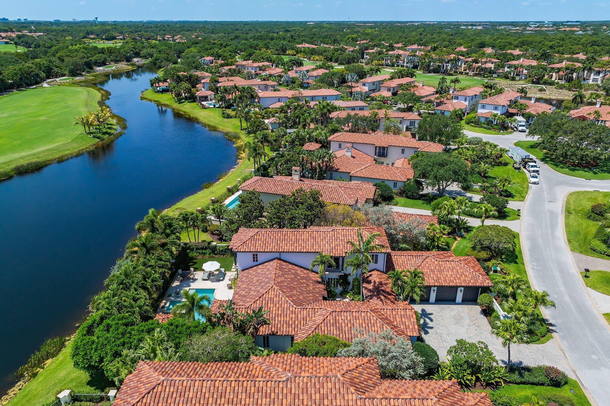 RITZ CARLTON GOLF CLUB & - Residential