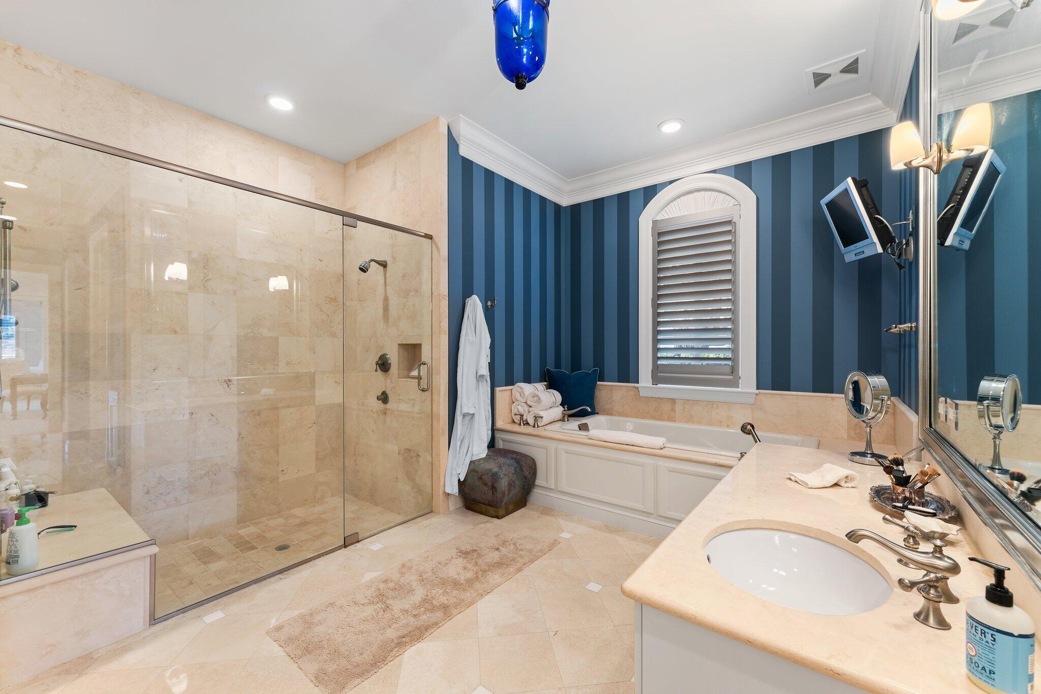 RITZ CARLTON GOLF CLUB & - Residential