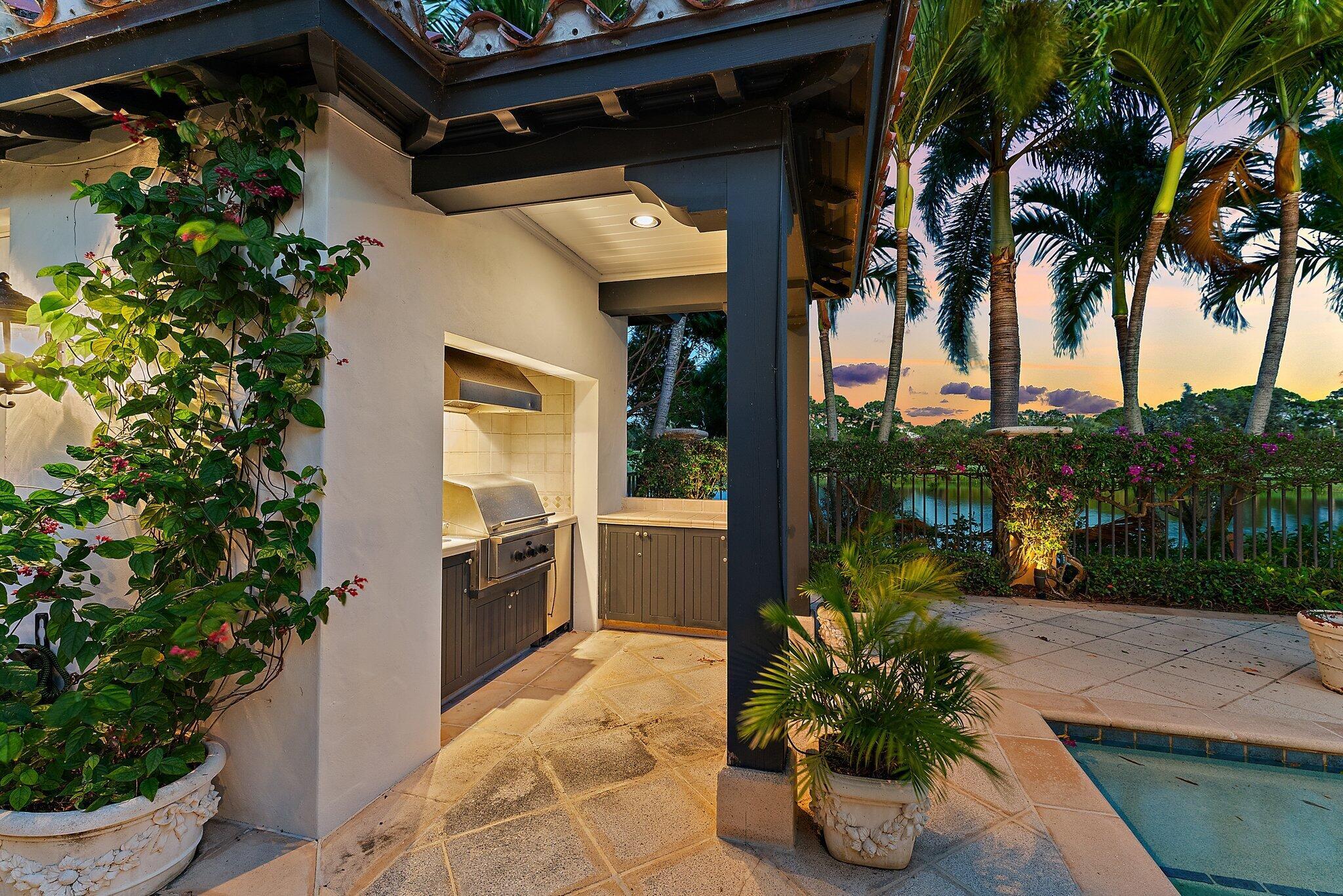 RITZ CARLTON GOLF CLUB & - Residential