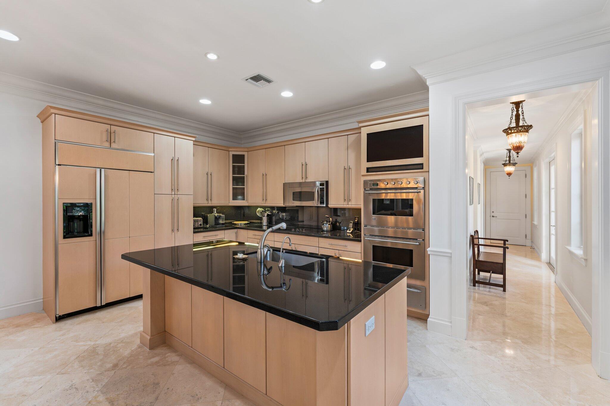 RITZ CARLTON GOLF CLUB & - Residential