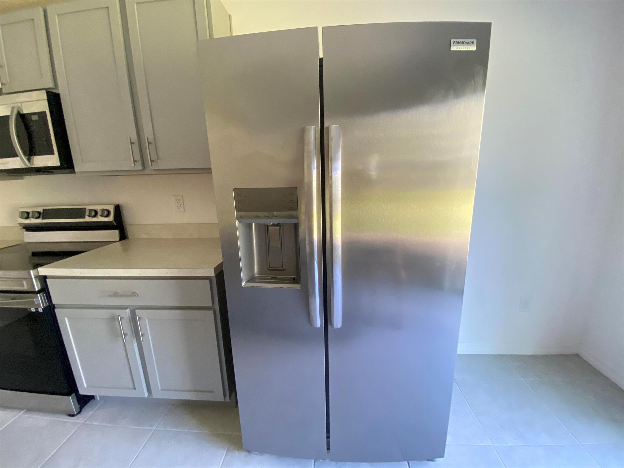 LAKEWOOD PARK UNIT 10 - Residential